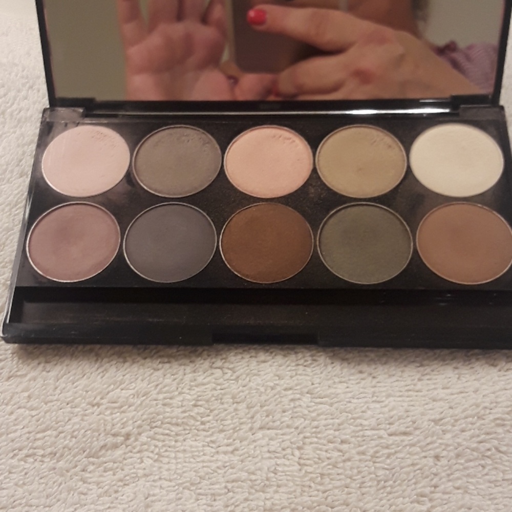 Smashbox eyeshadow palette